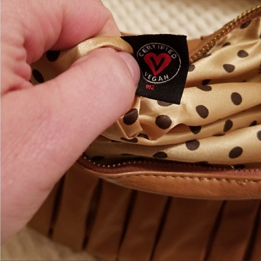 Vegan leather crossbody purse - Picture 3 of 6